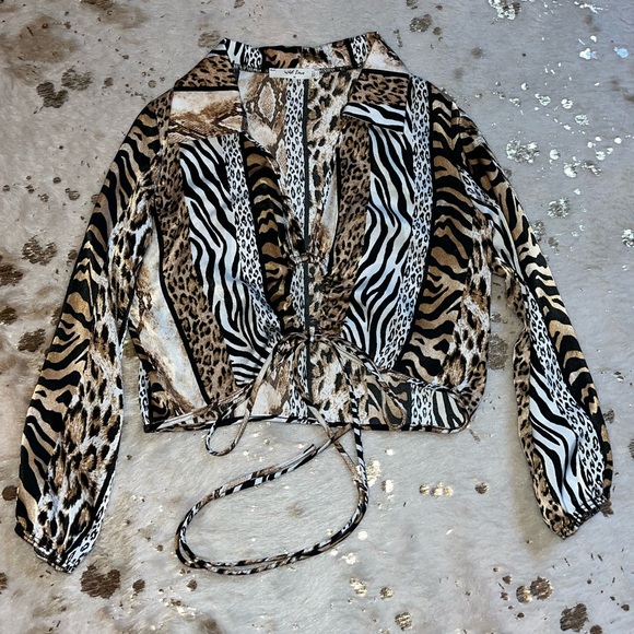 Silky Crop Top - Picture 1 of 3